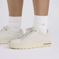 Birkenstock Bend Low Suede Leather Antique White 15 Birkenstock Bend Low Suede Leather Antique White -Birkenstock Shop 1029546 f closeup f