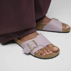 Birkenstock Catalina Birko-Flor Faded Purple -Birkenstock Shop 1030211 f closeup f