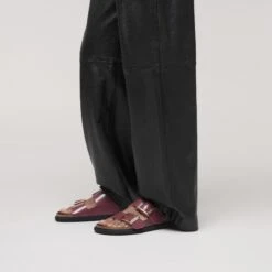 Birkenstock Arizona Droplet Buckle Natural Leather Patent Zinfandel High Shine -Birkenstock Shop 1030344 f look f