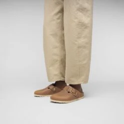 Birkenstock Boston Big Buckle Oiled Leather Cognac -Birkenstock Shop 1030394 f look f