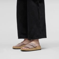 Almina Nubuck Leather Faded Purple -Birkenstock Shop 1030565 f look f