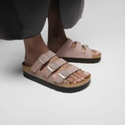 Florida Flex Platform Nubuck Leather Faded Purple 13 Florida Flex Platform Nubuck Leather Faded Purple -Birkenstock Shop 1030620 f closeup f