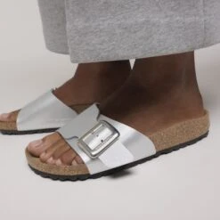 Birkenstock Catalina Luxe Buckle Birko-Flor Silver Metallic -Birkenstock Shop 1030920 f closeup f