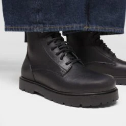 Birkenstock Highwood Lace Mid Men Waterproof Leather Black -Birkenstock Shop 1030942 f closeup f