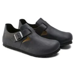 Birkenstock London Oiled Leather Black -Birkenstock Shop 166541 pair