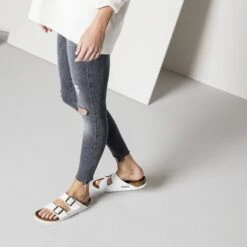 Birkenstock Arizona Birko-Flor White 17 Birkenstock Arizona Birko-Flor White -Birkenstock Shop 552681 f look f